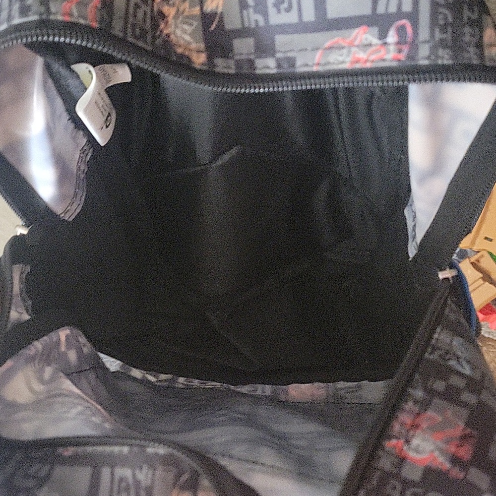 Backpack - Picture 3 of 4